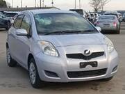 2010 TOYOTA VITZ U