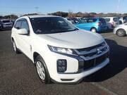 2020 MITSUBISHI RVR M