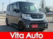 2017 HONDA N-BOX CUSTOM