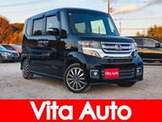 2017 HONDA N-BOX CUSTOM