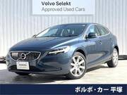 2016 VOLVO V40