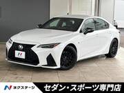 2022 LEXUS IS