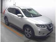 2019 NISSAN X-TRAIL