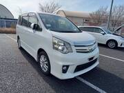 2012 TOYOTA NOAH