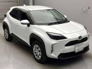 2024 TOYOTA YARIS CROSS