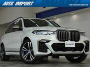 2022 BMW X7