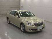 2013 TOYOTA CROWN MAJESTA