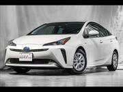 2019 TOYOTA PRIUS