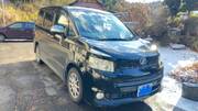 2010 TOYOTA VOXY