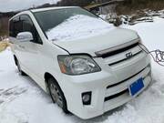 2005 TOYOTA NOAH S