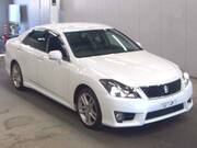 2011 TOYOTA CROWN