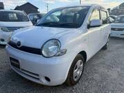 2003 TOYOTA SIENTA G