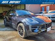 2020 PORSCHE MACAN