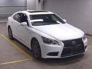 2016 LEXUS LS
