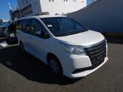 2016 TOYOTA NOAH