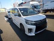 2017 TOYOTA VOXY ZS KIRAMEKI II