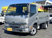 2022 TOYOTA DYNA