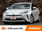 2021 TOYOTA PRIUS