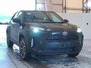 2024 TOYOTA YARIS CROSS