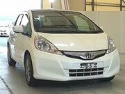2011 HONDA FIT HYBRID