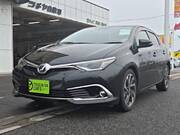 2015 TOYOTA AURIS