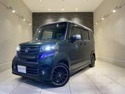 2016 HONDA N-BOX CUSTOM