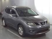 2015 NISSAN X-TRAIL