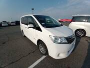 2013 NISSAN SERENA