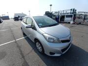 2013 TOYOTA VITZ F SMILE EDITION