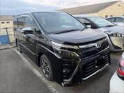 2019 TOYOTA VOXY