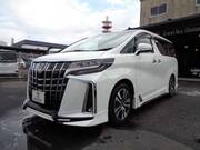2022 TOYOTA ALPHARD