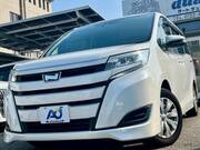2017 TOYOTA NOAH X