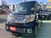 2016 HONDA N-BOX CUSTOM