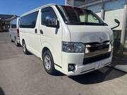 2022 TOYOTA HIACE VAN