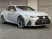 2025 LEXUS IS
