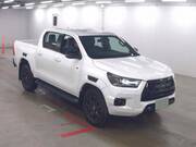 2022 TOYOTA HILUX