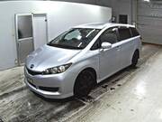 2010 TOYOTA WISH