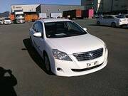 2015 TOYOTA PREMIO 1.5F