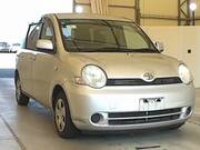 2004 TOYOTA SIENTA X