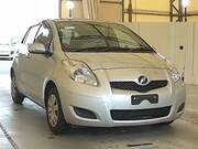 2009 TOYOTA VITZ