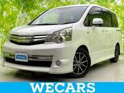 2010 TOYOTA NOAH