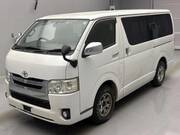 2016 TOYOTA HIACE VAN SUPER GL