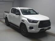 2024 TOYOTA HILUX