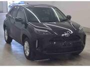 2024 TOYOTA YARIS CROSS