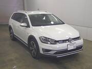 2017 VOLKSWAGEN GOLF WAGON