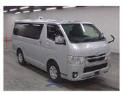2022 TOYOTA HIACE VAN SUPER GL