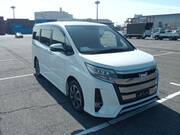 2019 TOYOTA NOAH
