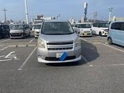 2009 TOYOTA NOAH