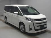 2022 TOYOTA NOAH G