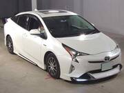 2017 TOYOTA PRIUS S